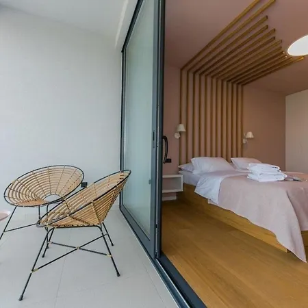 Ferienhaus Mit Privatpool Fur 8 Personen Ca 290 Qm In Primosten, Dalmatien Norddalmatien * Primošten