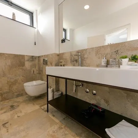 Ferienhaus Mit Privatpool Fur 8 Personen Ca 290 Qm In Primosten, Dalmatien Norddalmatien Nyaraló Primošten